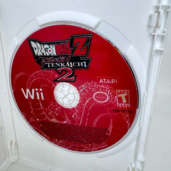 Dragon Ball Z: Budokai Tenkaichi 2 (Nintendo Wii 2006) Atari Fighting Video Game - Picture 4 of 6